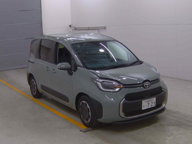 TOYOTA SIENTA 2023