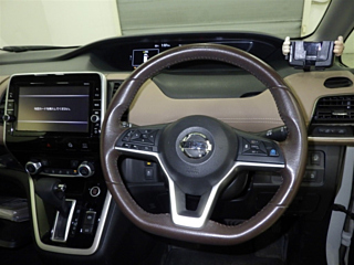 NISSAN SERENA 2016