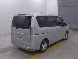 NISSAN SERENA 2013