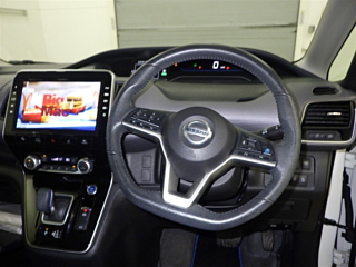 NISSAN SERENA 2020