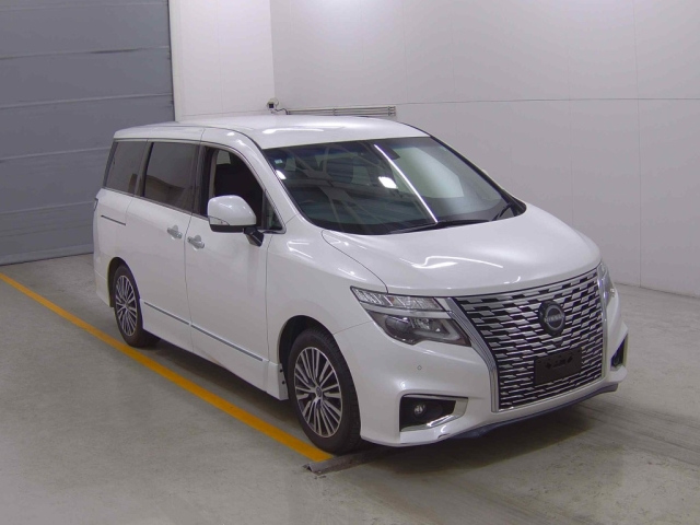 NISSAN ELGRAND 2023