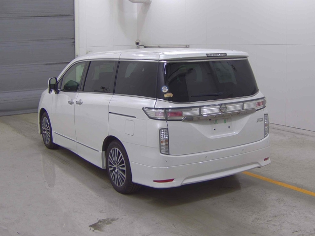 NISSAN ELGRAND 2023