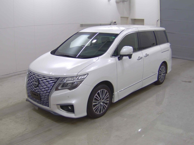 NISSAN ELGRAND 2023