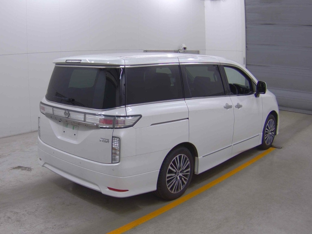 NISSAN ELGRAND 2023