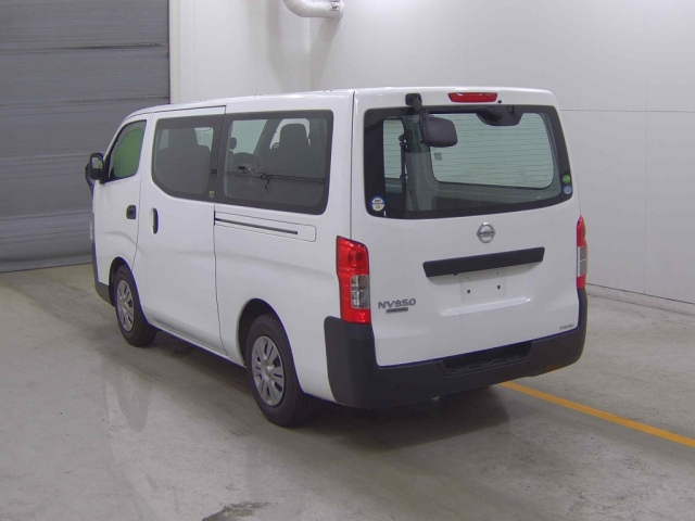NISSAN CARAVAN VAN 2019