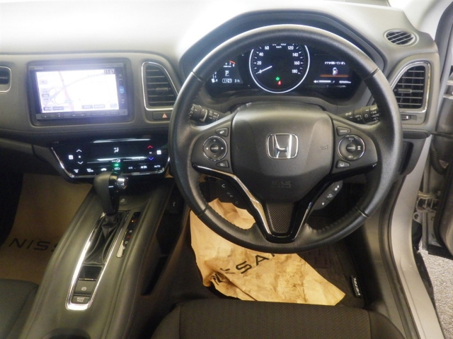 HONDA VEZEL 2017