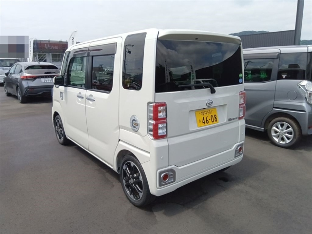 DAIHATSU WAKE 2019