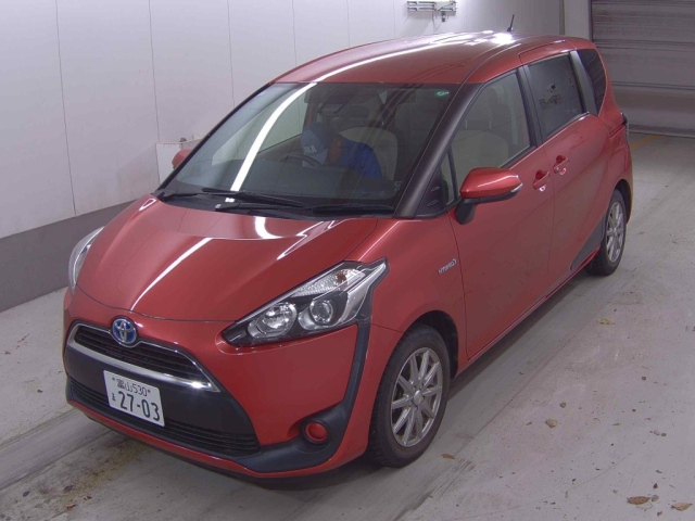 TOYOTA SIENTA 2017