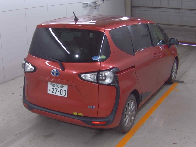 TOYOTA SIENTA 2017