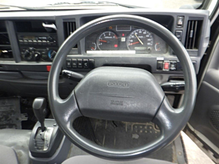 ISUZU ELF 2013