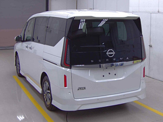NISSAN SERENA 2023