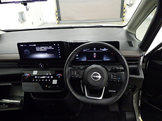 NISSAN SERENA 2023