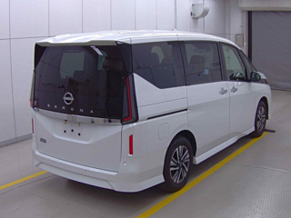 NISSAN SERENA 2023