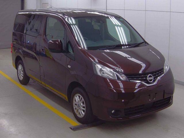 NISSAN NV200 2022