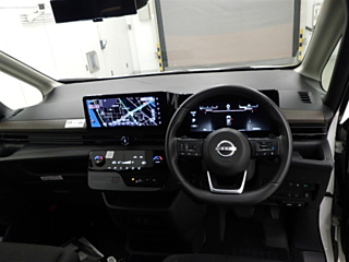 NISSAN SERENA 2023