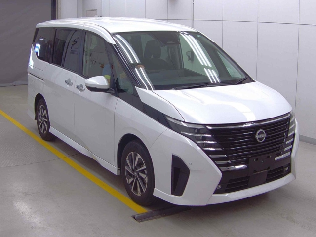 NISSAN SERENA 2023
