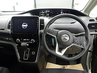 NISSAN SERENA 2020