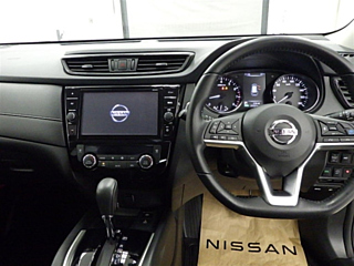 NISSAN X-TRAIL 2020