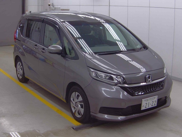 HONDA FREED 2023