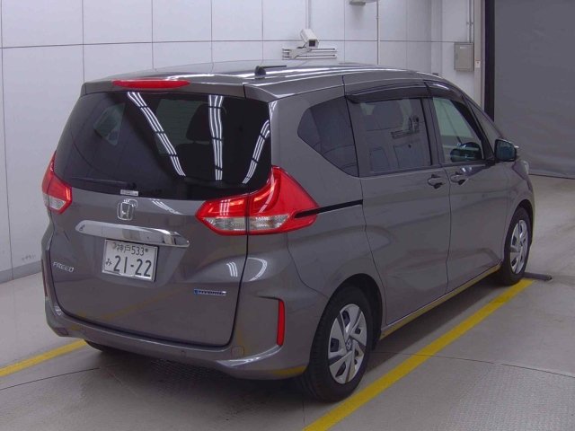 HONDA FREED 2023