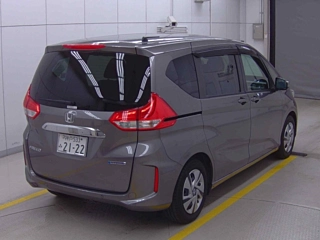 HONDA FREED 2023