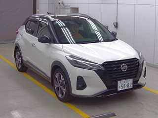 NISSAN KIX 2021