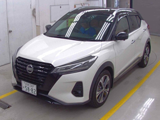 NISSAN KIX 2021