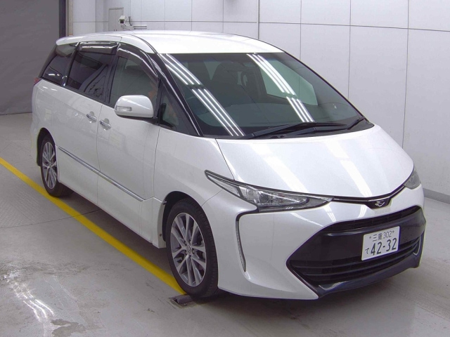 TOYOTA ESTIMA 2017