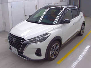 NISSAN KIX 2021