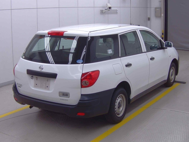 NISSAN AD 2020