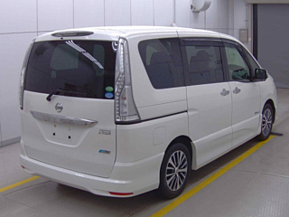 NISSAN SERENA 2015
