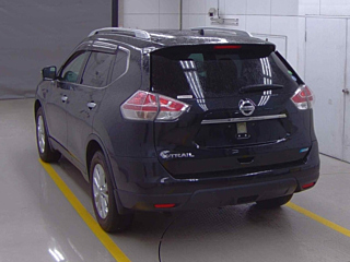 NISSAN X-TRAIL 2016