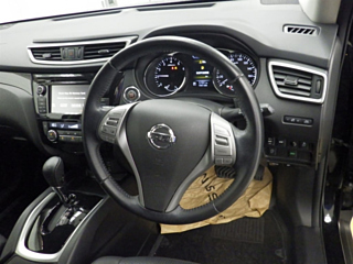 NISSAN X-TRAIL 2016