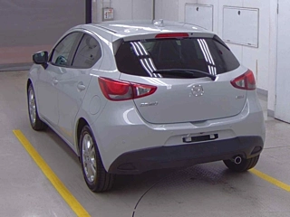 MAZDA DEMIO 2019