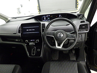 NISSAN SERENA 2020