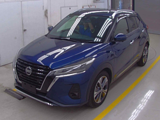 NISSAN KIX 2020