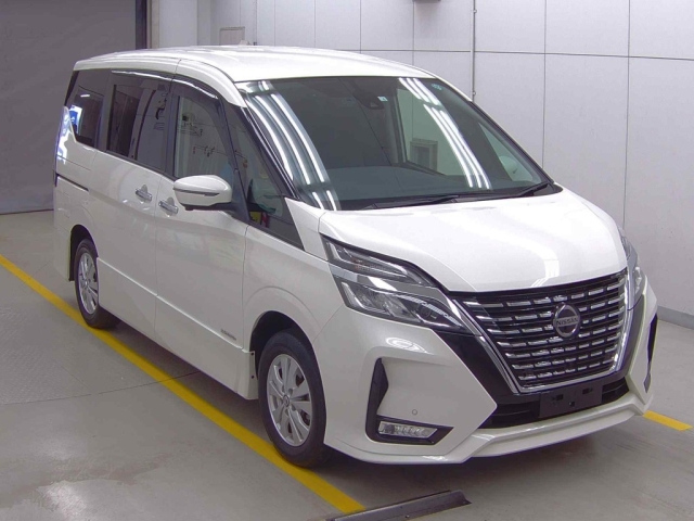 NISSAN SERENA 2020