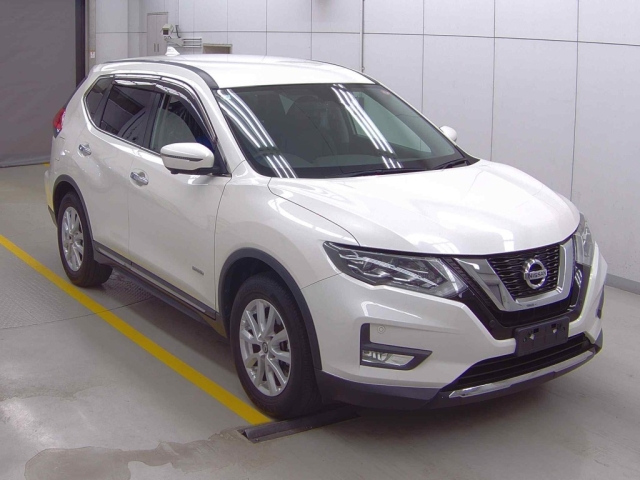 NISSAN X-TRAIL 2019