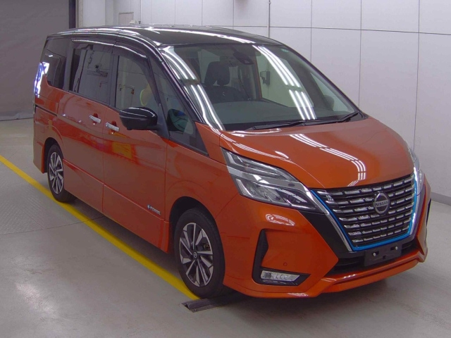 NISSAN SERENA 2020