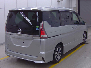 NISSAN SERENA 2019
