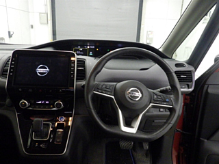 NISSAN SERENA 2020