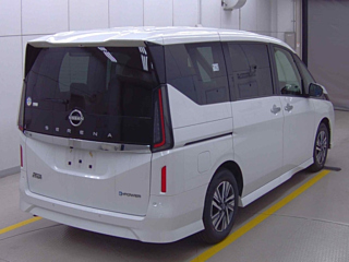 NISSAN SERENA 2023
