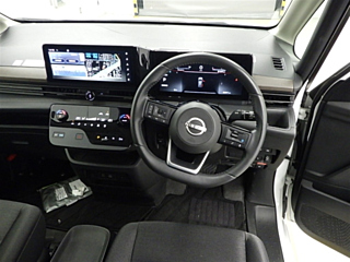 NISSAN SERENA 2023