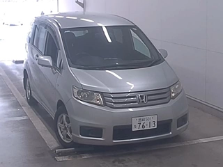 HONDA FREED 2011