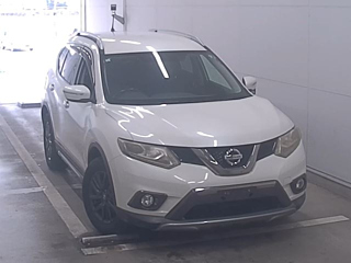 NISSAN X-TRAIL 2015