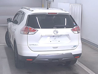 NISSAN X-TRAIL 2015