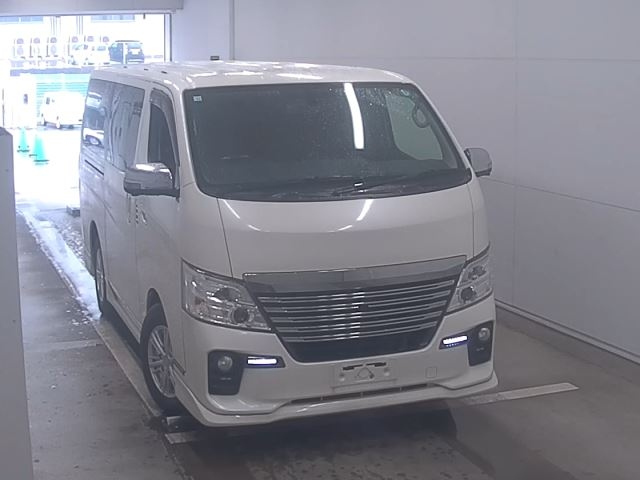 NISSAN CARAVAN VAN 2017