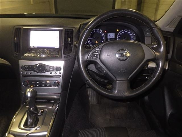 NISSAN SKYLINE 2011