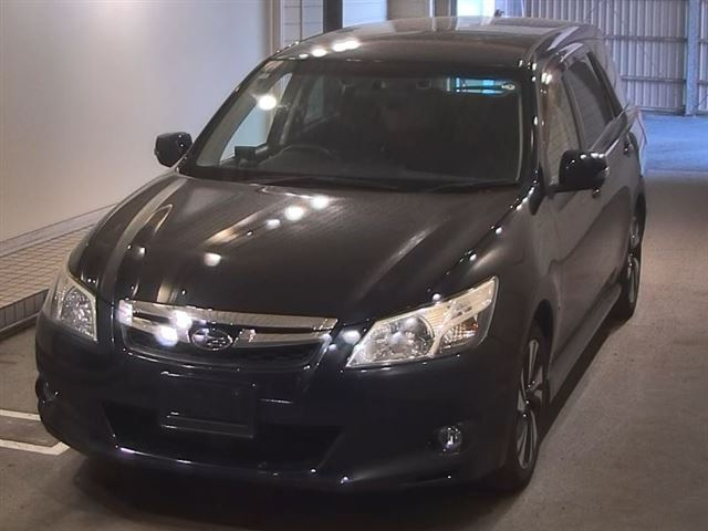 SUBARU EXIGA 2013