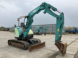 YANMAR B4-6A 2011